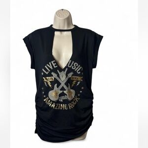 Retro Look ‎ Graphic Tee